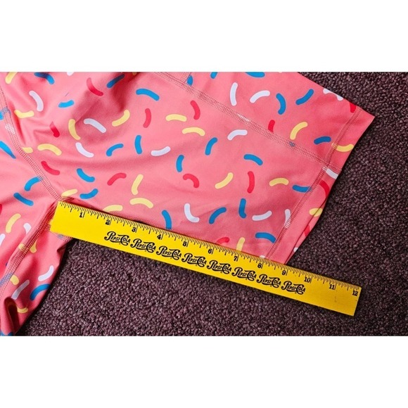 Feed Me Fight Me NWT Shorts M. Donut Sprinkles. Bright. Active wear. M - Picture 4 of 9